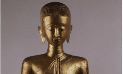 Een boeddhistische monnik (bhiksu), Thailand, 16de-17de eeuw, gelakt en verguld brons, Zuidoost-Azië
