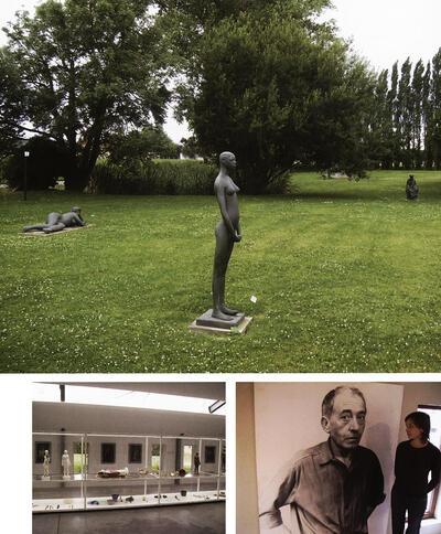 De beeldentuin, Opstelling van de tentoonstelling 'Van was tot brons', Chantal Grard bij een foto van haar vader